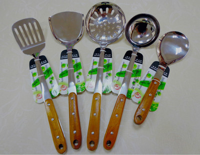 【高級201不銹鋼&mdash;&mdash;4厘三釘原木柄&mdash;&mdash;六件套系列】價格,廠家,圖片,其他水暖衛浴五金,揭東縣月城鎮培利亨五金制品廠-